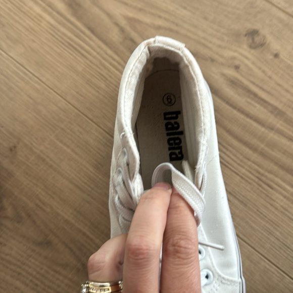 White Mid Rise Sneakers - Picture 4 of 4